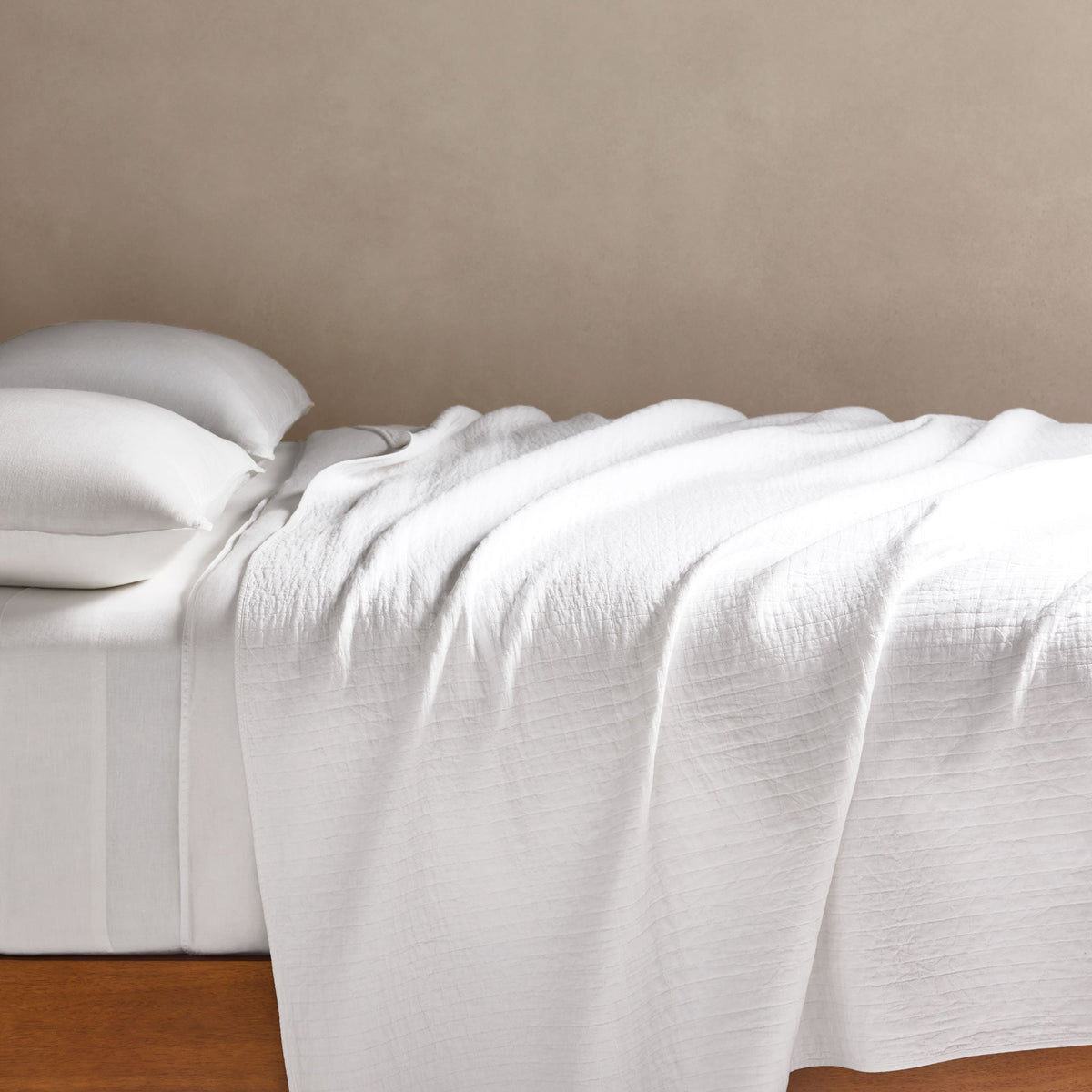 Weekend Wash Bed Blanket