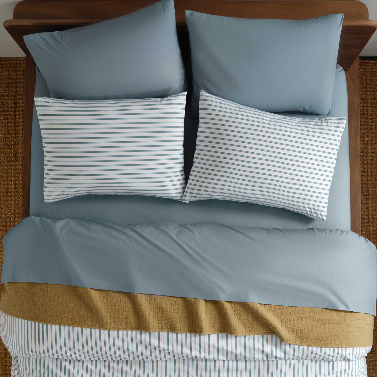Weekend Wash Bed Blanket