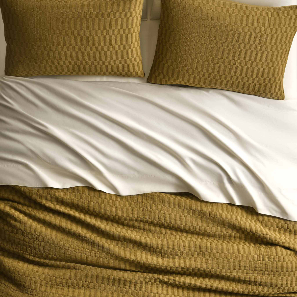 Woven Checkerboard Sham Set