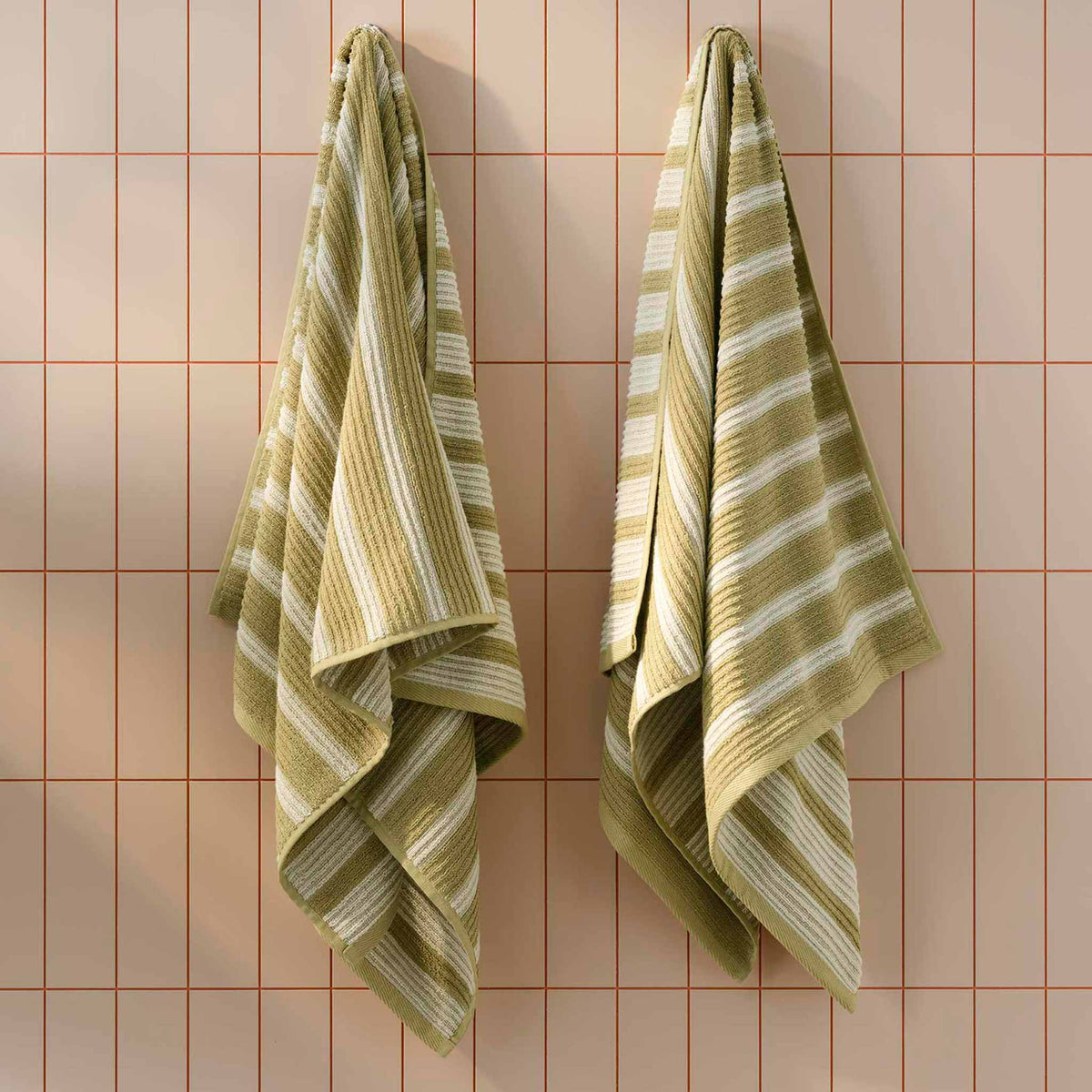 Ribbed Cotton TENCEL™ Bath Towels Set of 2